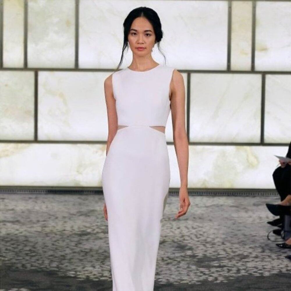 RIVINI Selma X Ivory Silk Sleeveless Sheath Keyhole Back Modern Wedding Dress